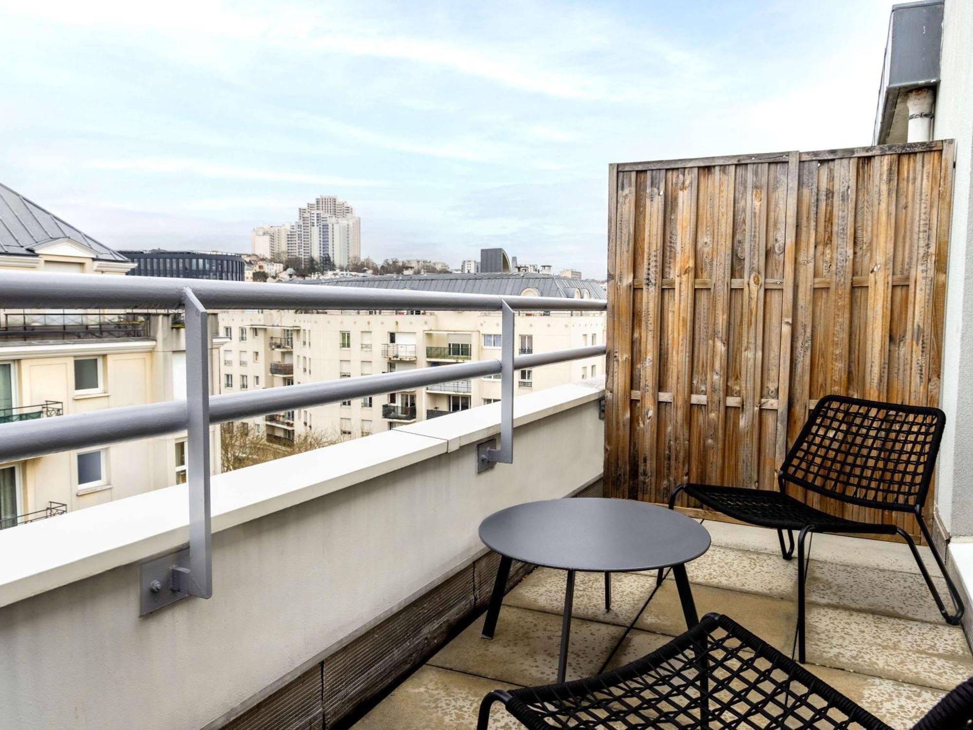 Hotel Ibis Budget Issy Les Moulineaux Paris Ouest Exterior foto